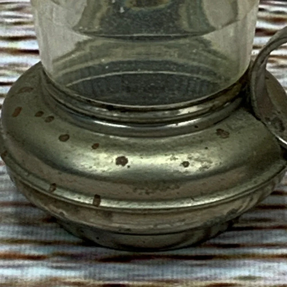 Vintage Mini Oil Lamp Salt Pepper Shakers‎ Silver Tone Plastic Cruet Set